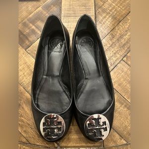 Tory Burch Reva Flat